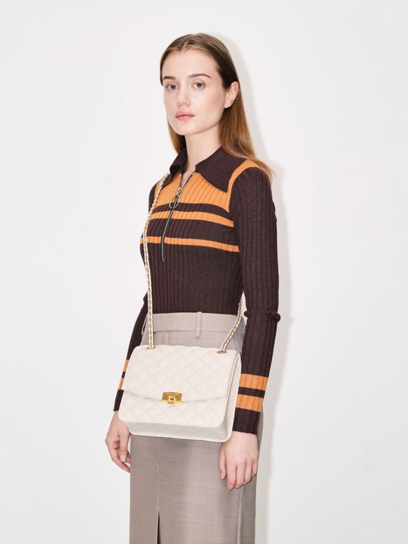 τσάντα clutch Charles And Keith Καπιτονέ Chain λουρακια κρέμα | 63541-FMZL
