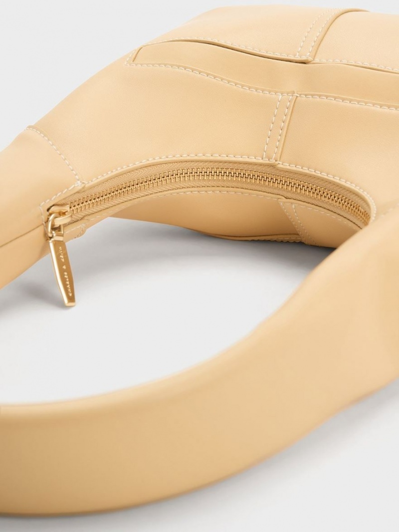 τσάντα hobo Charles And Keith Anthea Contrast-Trim Curved Μπεζ | 39207-NDPM