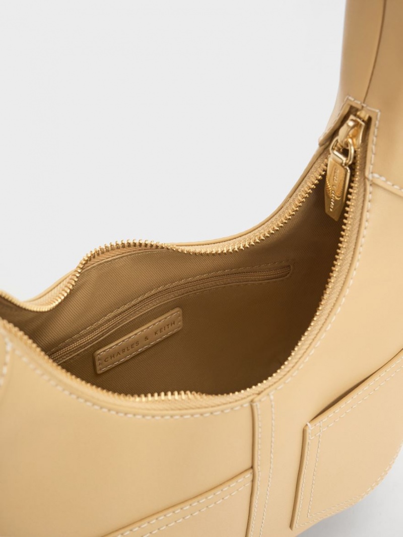τσάντα hobo Charles And Keith Anthea Contrast-Trim Curved Μπεζ | 39207-NDPM