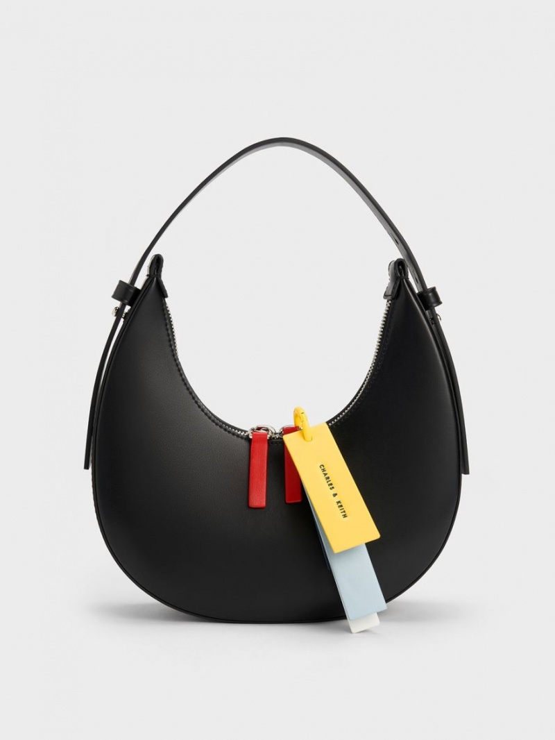 τσάντα hobo Charles And Keith Cockade Crescent μαυρα | 40735-FWMB