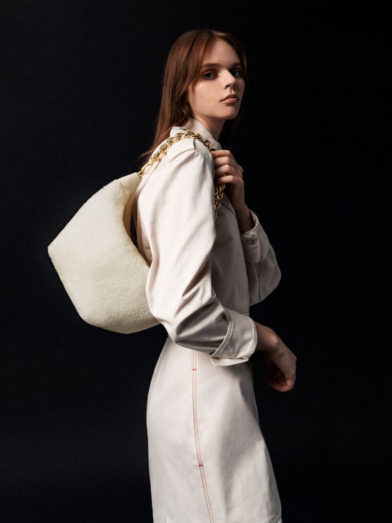 τσάντα hobo Charles And Keith Daki Chain Handle Furry κρέμα | 57301-FOPW
