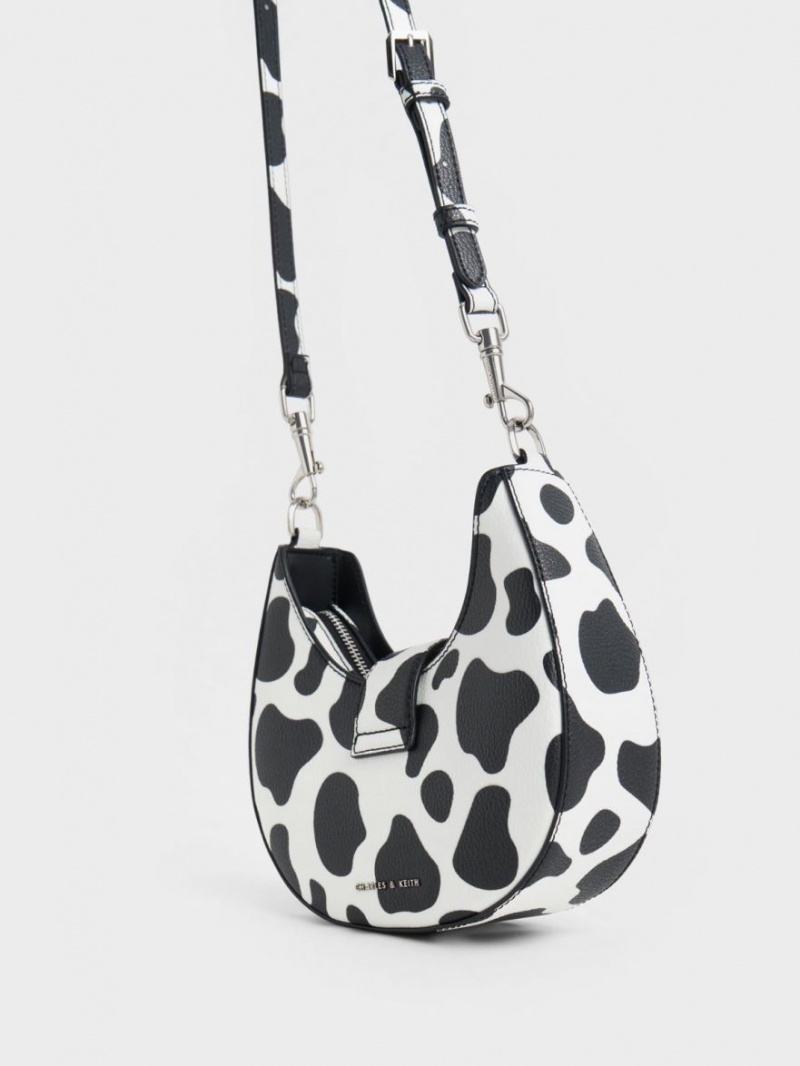 τσάντα hobo Charles And Keith Gabine Belted μαυρα ασπρα | 72568-NGFE
