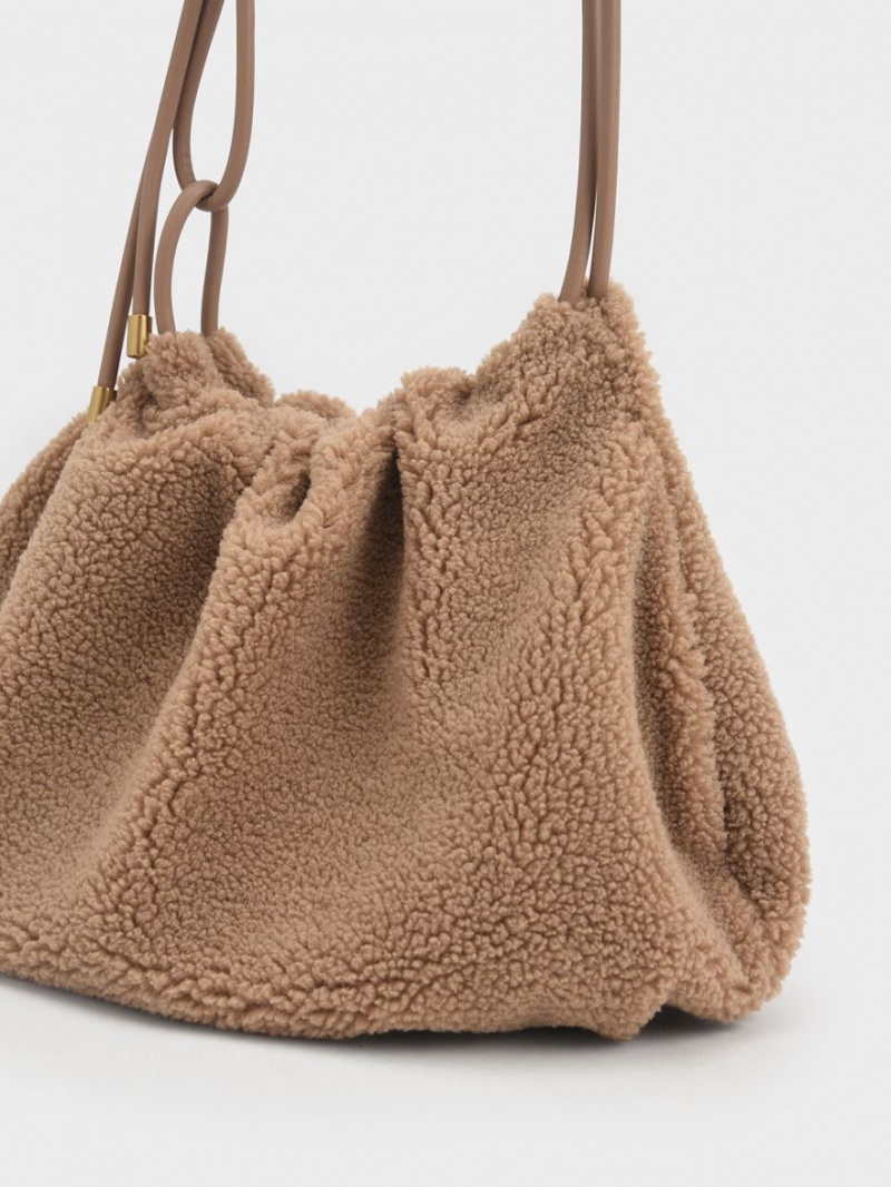 τσάντα hobo Charles And Keith Knotted Handle Textured καφε | 05864-GOEM