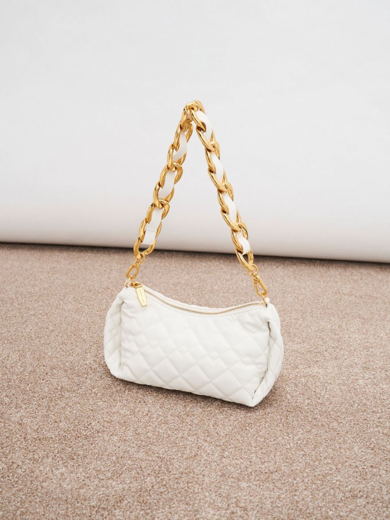 τσάντα hobo Charles And Keith Nezu Chain Handle Καπιτονέ ασπρα | 72043-ROEA