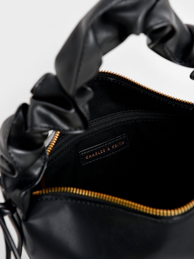 τσάντα hobo Charles And Keith Ruched Handle μαυρα | 27815-QLFK
