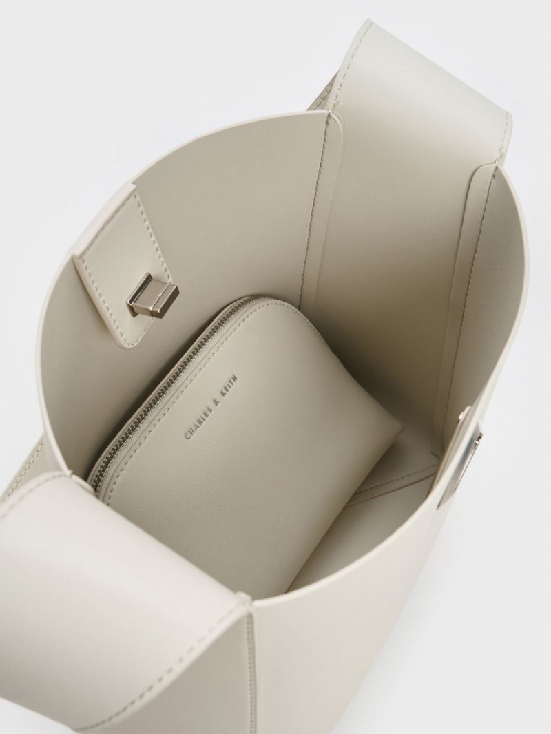 τσάντα hobo Charles And Keith Trice Metallic Accent Large ασπρα | 59417-DWJY