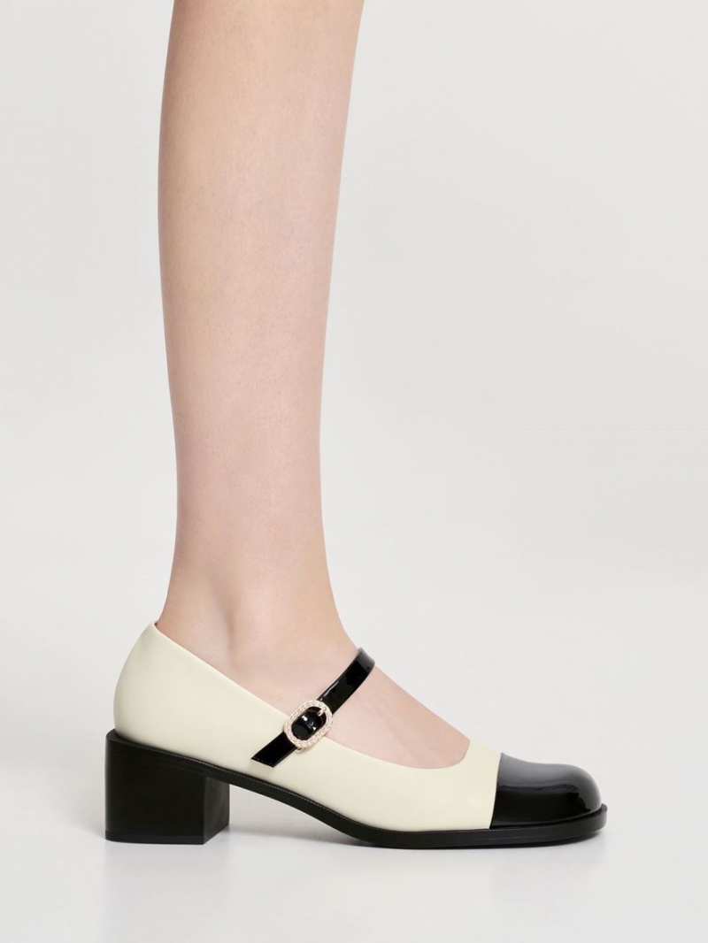 παπουτσια mary jane Charles And Keith λουστρινι Crystal-Embellished πόρπης Two-Tone κρέμα | 74958-MKGF