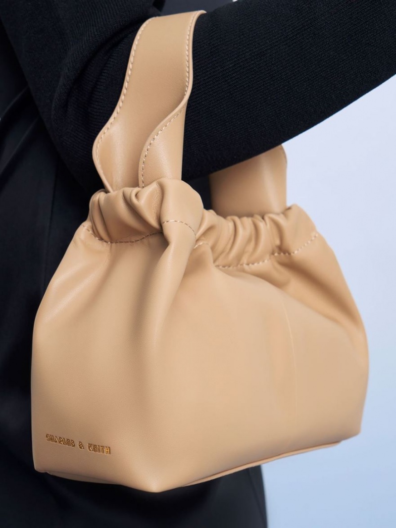 τσάντεσ tote Charles And Keith Ally Ruched Slouchy Μπεζ | 25938-QXFU