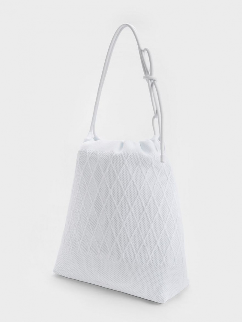 τσάντεσ tote Charles And Keith Genoa Bow-Tie Πλεκτά ασπρα | 67895-COQI