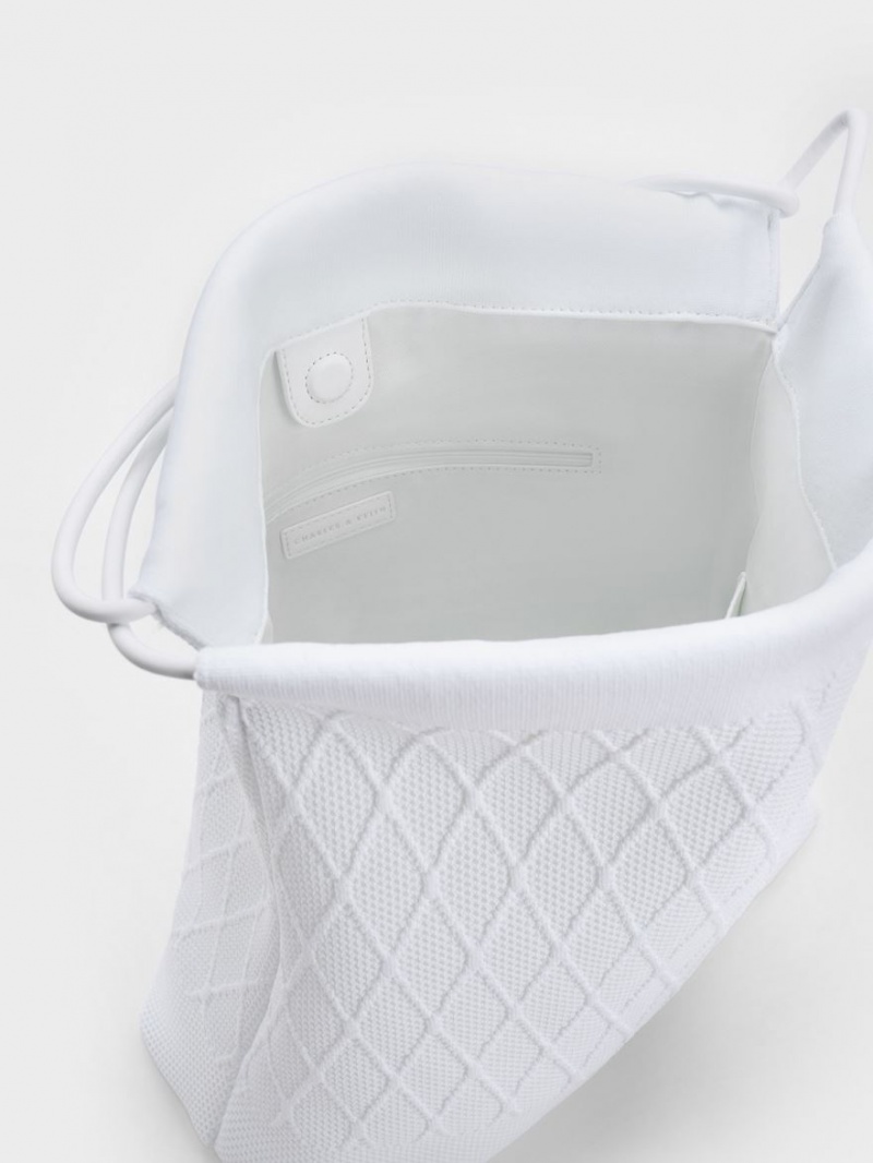 τσάντεσ tote Charles And Keith Genoa Bow-Tie Πλεκτά ασπρα | 67895-COQI