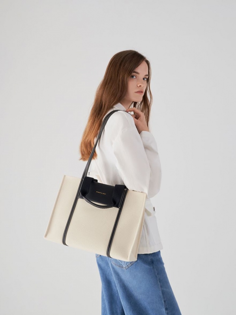 τσάντεσ tote Charles And Keith Shalia καμβα κρέμα | 49580-CAXQ