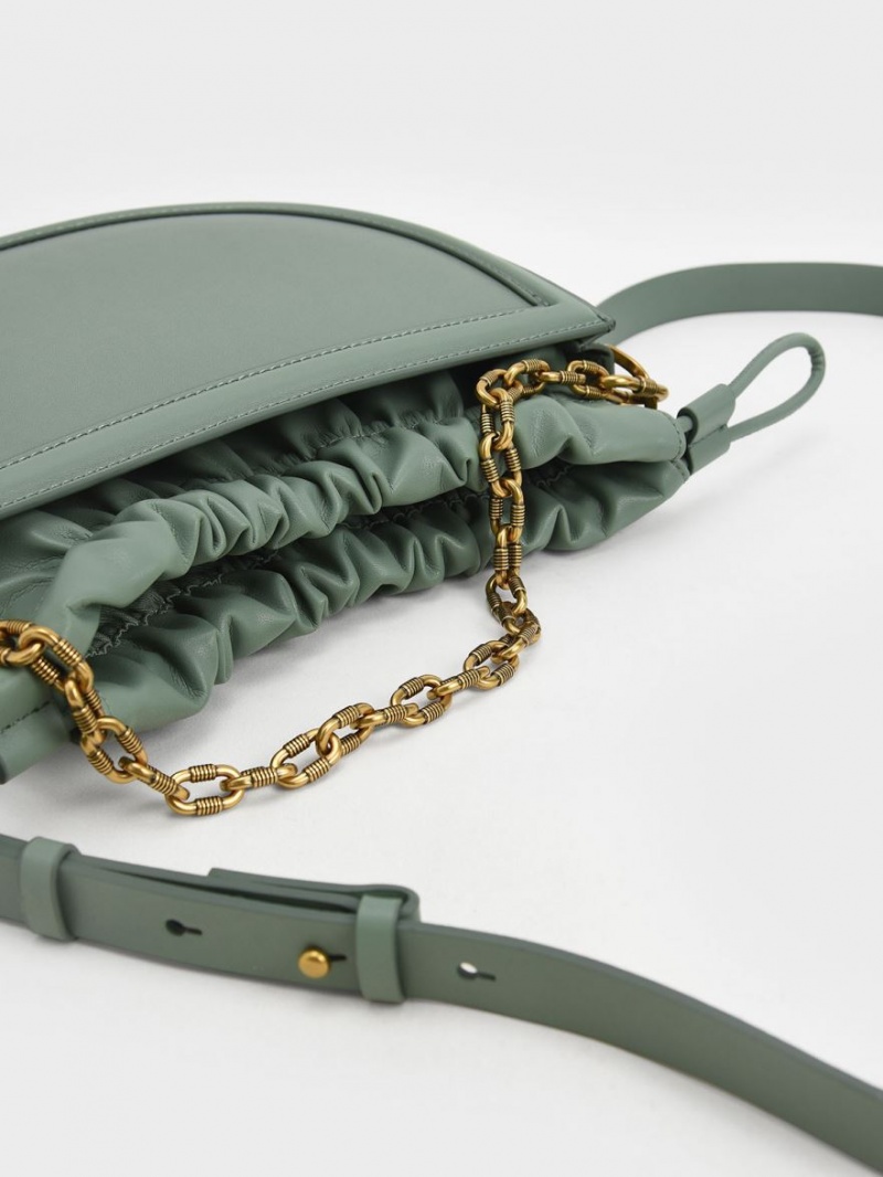 τσάντεσ tote Charles And Keith Solange Ruched Chain Handle Crescent Ελιά | 08316-PSMV