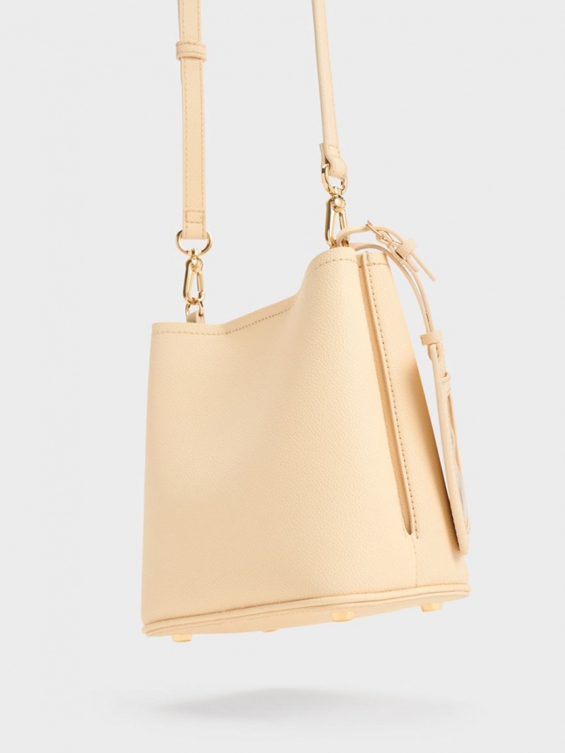 bucket bags Charles And Keith Alcott Μπεζ | 86307-EWIH