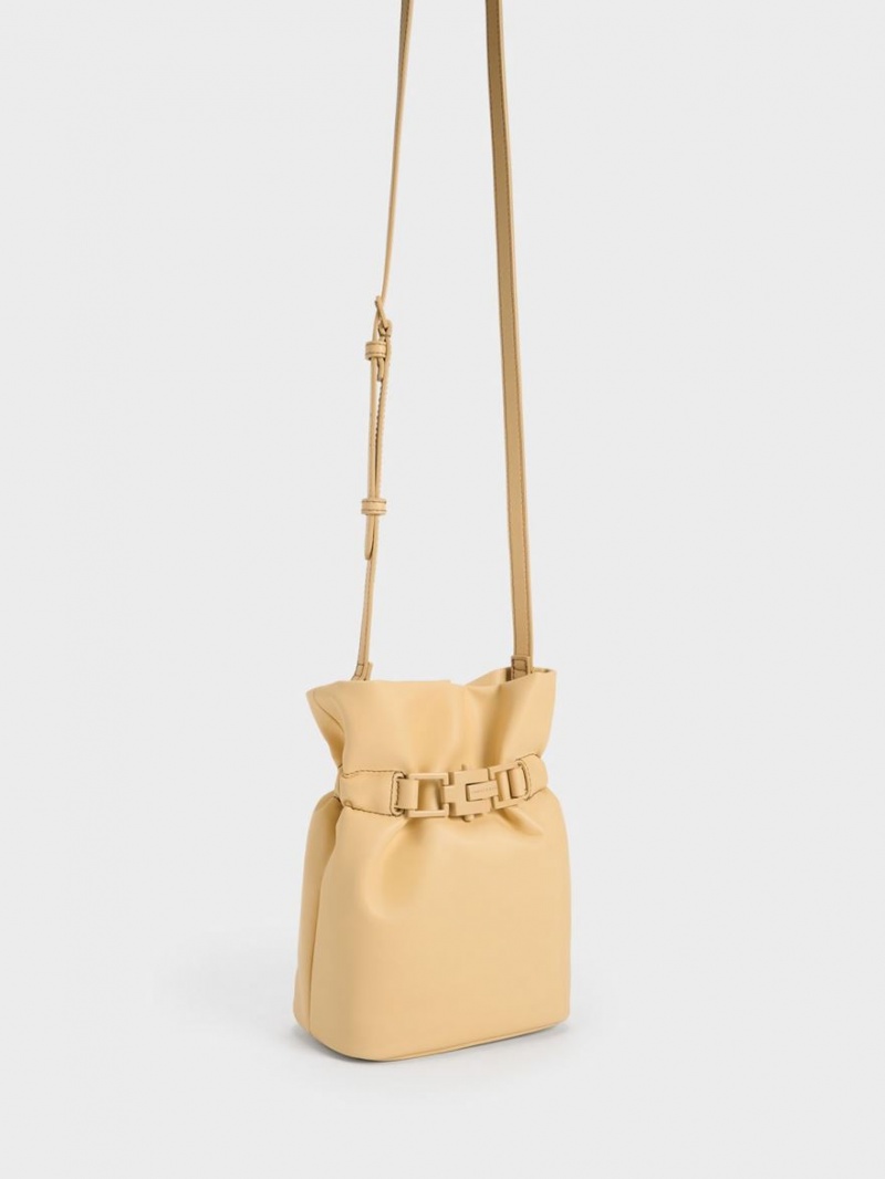 bucket bags Charles And Keith Dua Μπεζ | 92547-UAXK