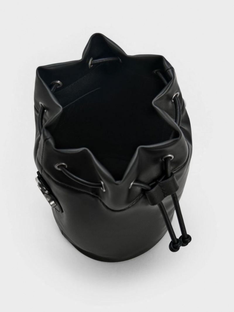 bucket bags Charles And Keith Heart Motif Caged μαυρα | 17654-VUTB