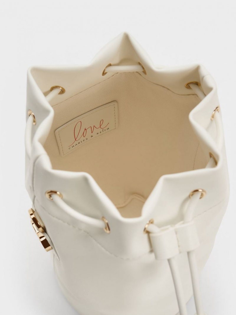 bucket bags Charles And Keith Heart Motif Caged ασπρα | 24390-ERKA