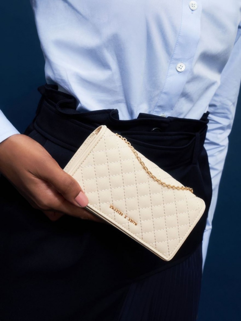 pouches Charles And Keith Καπιτονέ κρέμα | 42139-MOLI